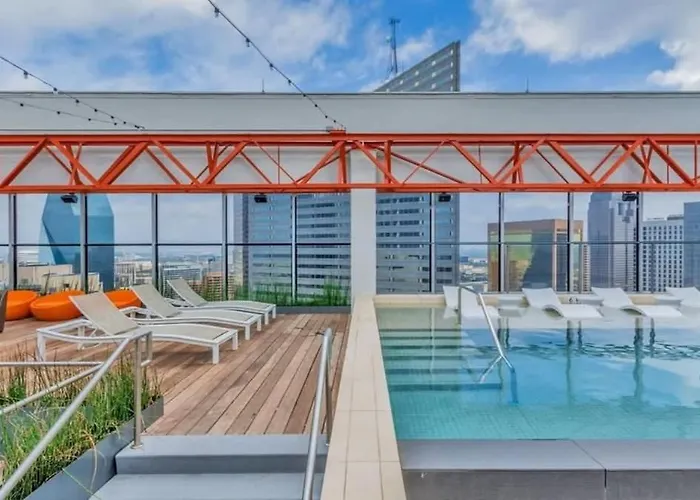 18Th Fl Stylish Cozysuites With Pool, Gym #1